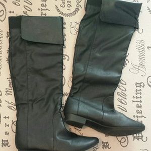 Mossimo black boots